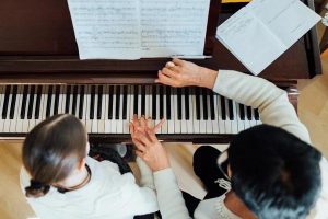 Building Strong Teacher-Parent Relationships in Piano Lessons