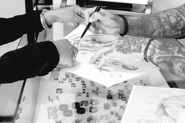 Best Nose Piercing Near Me Safe, Clean & Affordable Studios